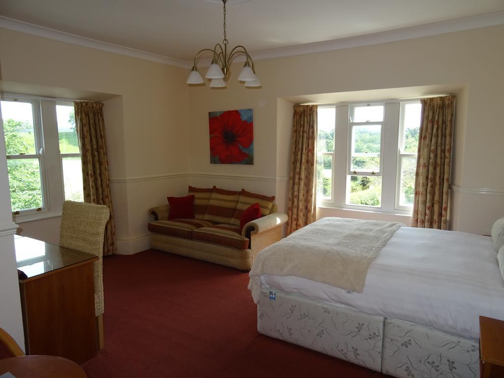 Lutwidge Arms Hotel Holmrook Exterior photo